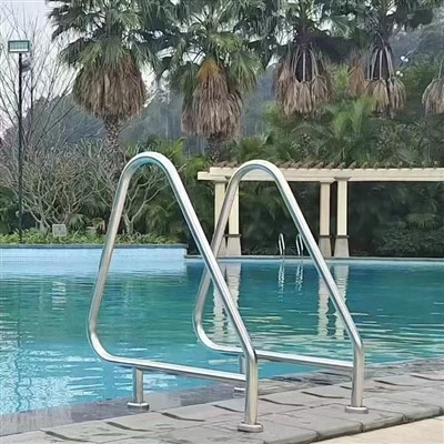 Scara de piscina din otel inoxidabil